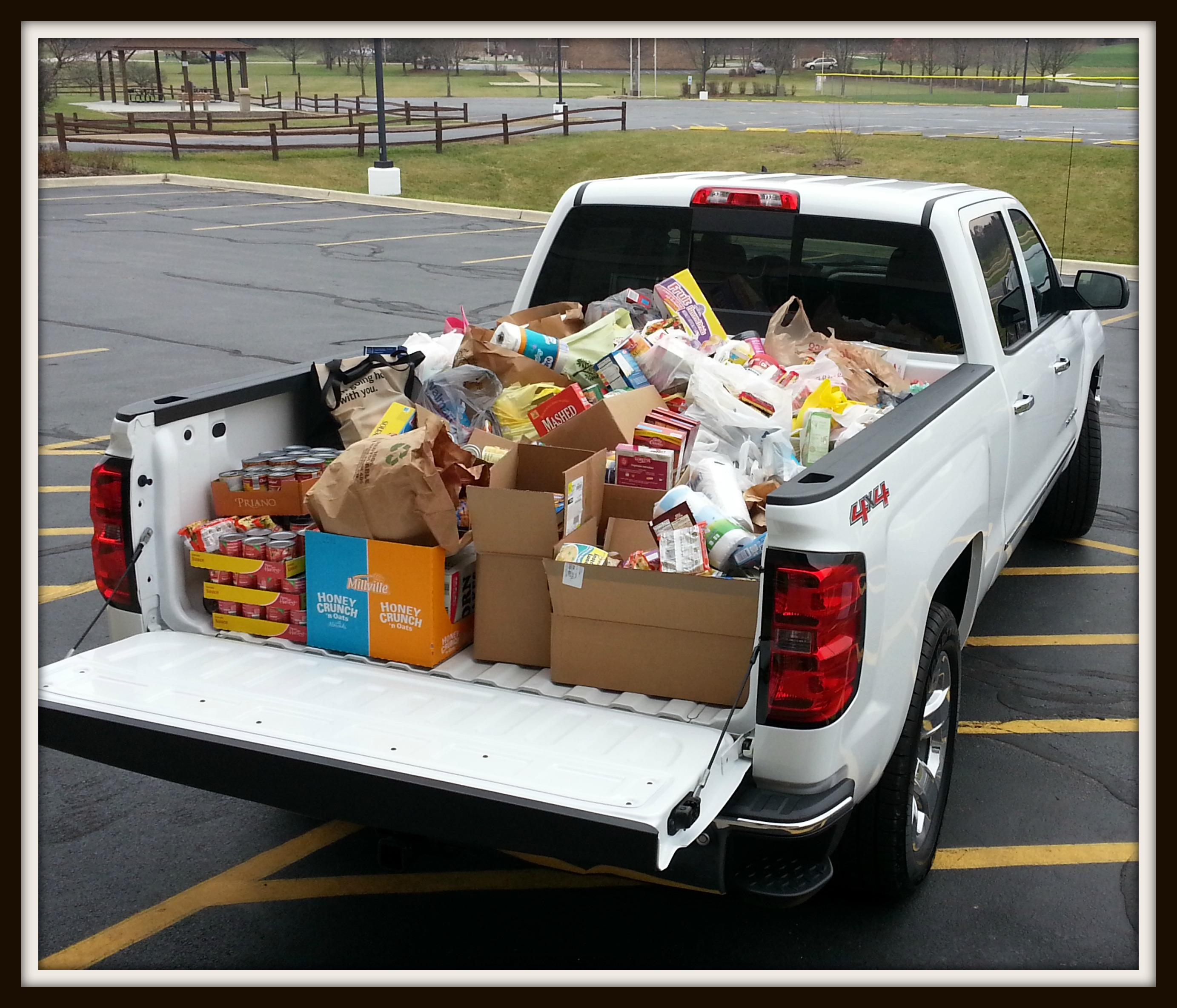Ray Chevrolet in Fox Lake Launches Food Drive and Offers Exclusive